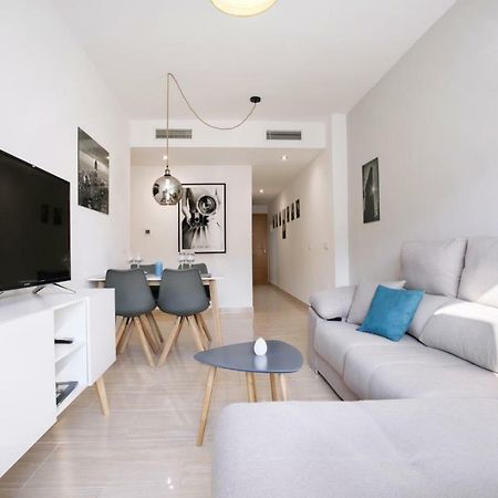 Ollerias D&V Nice Apartments Малага Экстерьер фото
